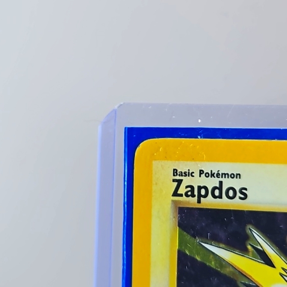 Vintage 1999 ZAPDOS Holo Rare 16/102 Base Set - Picture 5 of 8